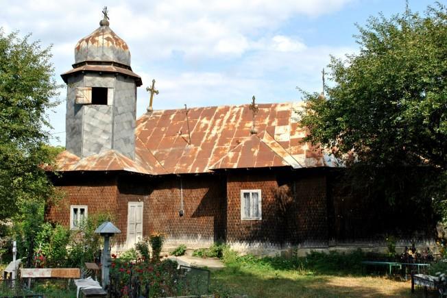 Biserica veche